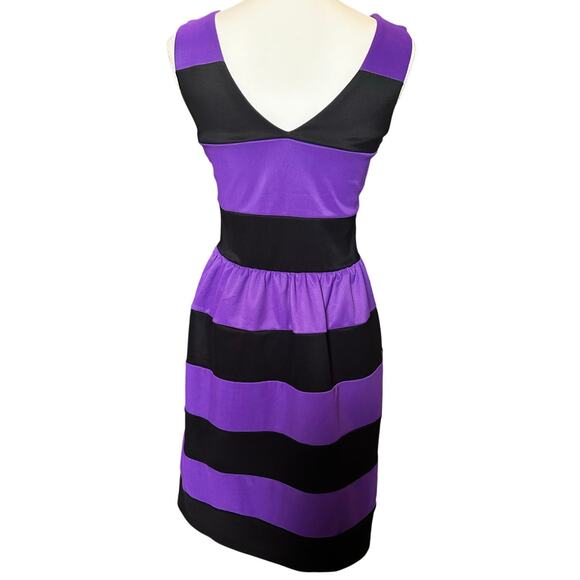 HARPA Sleeveless Low Back Fit and Flare Striped Dress in Purple/Black-Size M - Picture 3 of 7